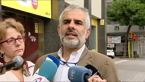 Carrizosa asegura que la manifestación del 12-0 demuestra que "hay muchos catalanes que se sienten catalanes, españoles y europeos" Carrizosa asegura que la manifestación del 12-0 demuestra que "hay muchos catalanes que se sienten catalanes, españoles y europeos"