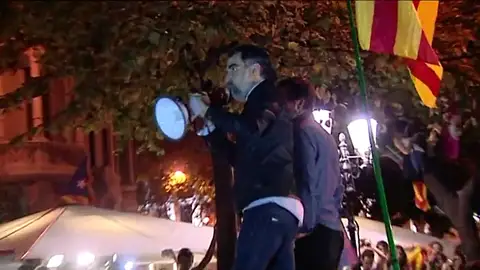 Amnistía Internacional pide la liberación de "los Jordis" Amnistía Internacional pide la liberación de "los Jordis"