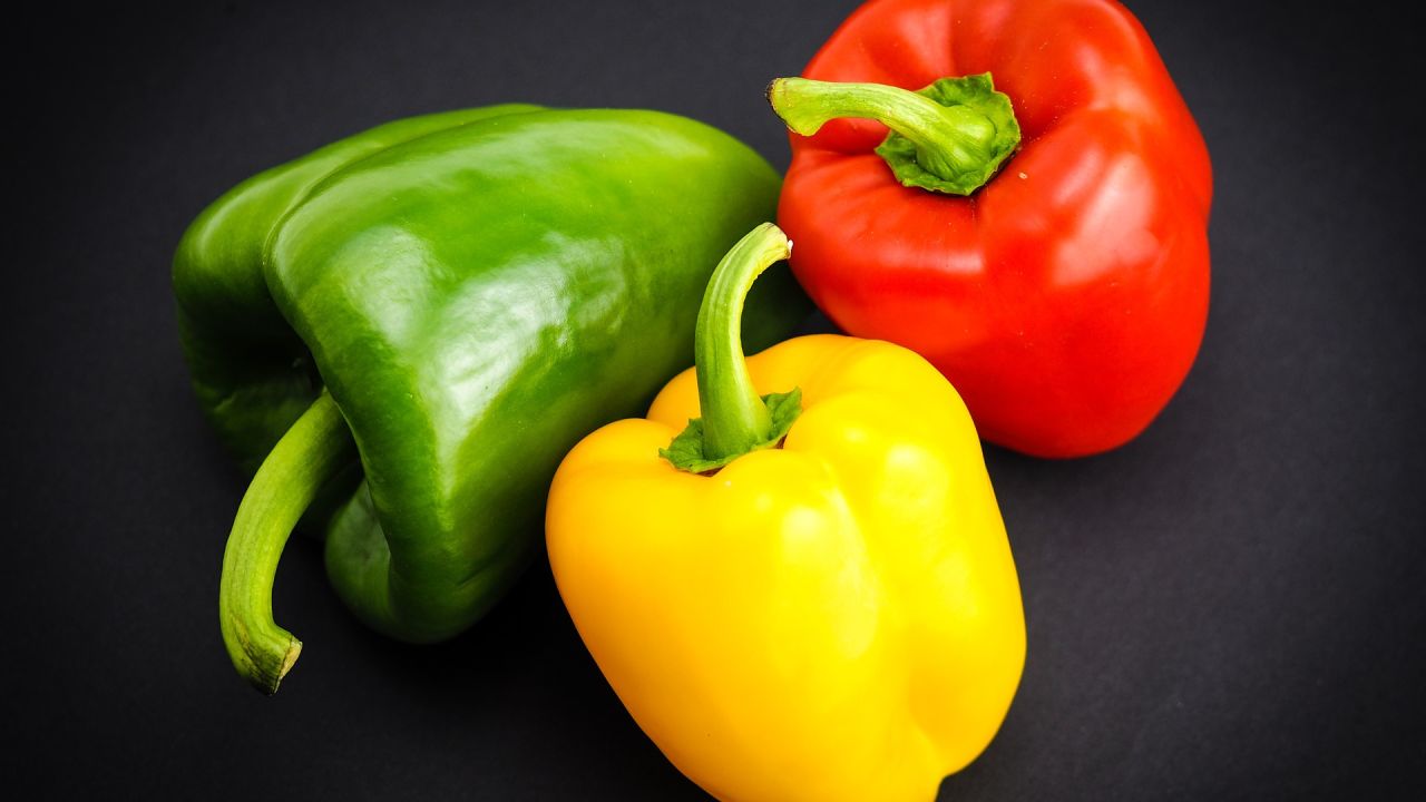 Imagenes De Pimientos Rojos Y Verdes
