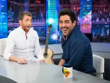 Pablo Motos y Pablo Chiapella hablan sobre las cookies y la privacidad en 'El Hormiguero 3.0': "Cómo se enteren de lo que veo yo... no me llamas más" Pablo Motos y Pablo Chiapella hablan sobre las cookies y la privacidad en 'El Hormiguero 3.0': "Cómo se enteren de lo que veo yo... no me llamas más"