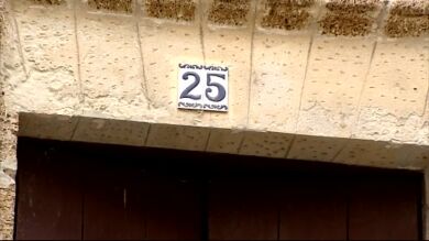 Desalojan a una mujer de su vivienda por riesgo de derrumbe y aprovechan para 'okuparla'