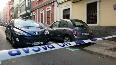 Hallan los cuerpos sin vida de un matrimonio en su vivienda en Gran Canaria Hallan los cuerpos sin vida de un matrimonio en su vivienda en Gran Canaria