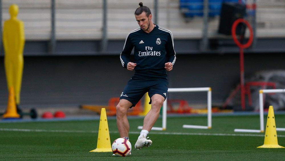 Gareth Bale se entrena con el Real Madrid