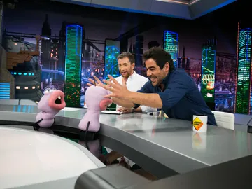La nueva sección de Trancas y Barrancas sorprende a Pablo Motos y Pablo Chiapella en 'El Hormiguero 3.0' La nueva sección de Trancas y Barrancas sorprende a Pablo Motos y Pablo Chiapella en 'El Hormiguero 3.0'