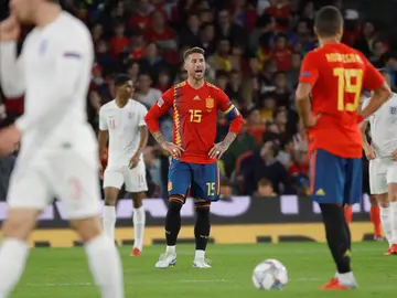 Ramos protesta tras un gol de Inglaterra en el Villamarín Ramos protesta tras un gol de Inglaterra en el Villamarín
