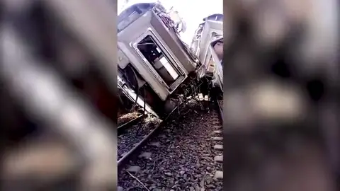 Descarrila un tren de pasajeros en Marruecos Descarrila un tren de pasajeros en Marruecos