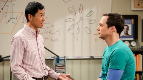 The Big Bang Theory - Temporada 12 - Capítulo 4: La turbulencia Tam