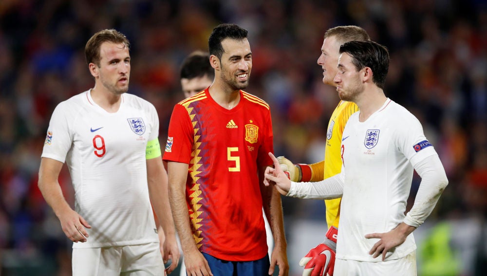 Busquets, durante el España-Inglaterra