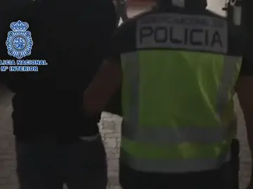 El narcotraficante Francisco Tejón, líder de 'Los Castañitas' se entrega en un restaurante de La Línea El narcotraficante Francisco Tejón, líder de 'Los Castañitas' se entrega en un restaurante de La Línea