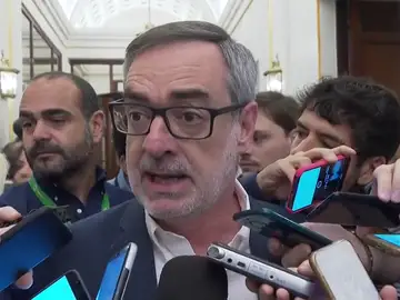 Villegas critica la postura del Gobierno sobre las cuentas de 2019: "Plantearía un problema al país si trae unos Presuspuestos ilegales" Villegas critica la postura del Gobierno sobre las cuentas de 2019: "Plantearía un problema al país si trae unos Presuspuestos ilegales"