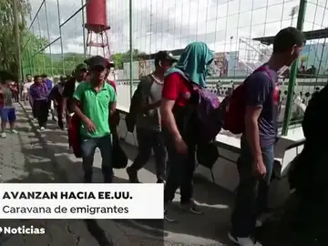 Una caravana de hondureños inicia su ruta para llegar a Estados Unidos Una caravana de hondureños inicia su ruta para llegar a Estados Unidos