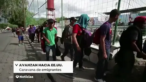 Una caravana de hondureños inicia su ruta para llegar a Estados Unidos Una caravana de hondureños inicia su ruta para llegar a Estados Unidos