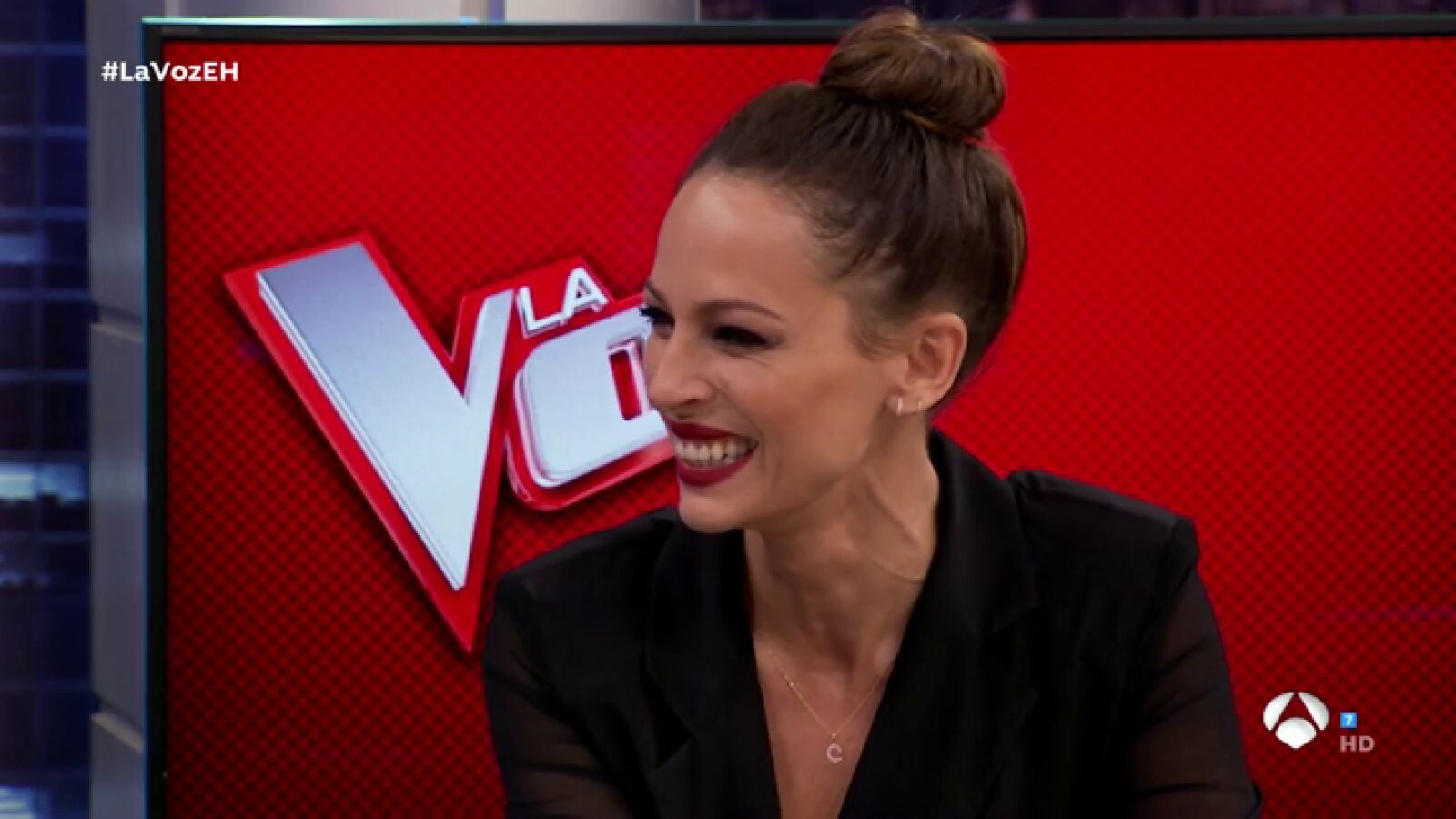 Desvelado el misterio: Eva González será la presentadora de 'La Voz' en Antena 3