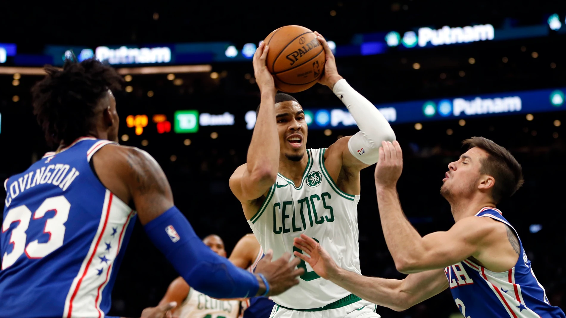 Jayson Tatum, en acción ante los Sixers Jayson Tatum, en acción ante los Sixers