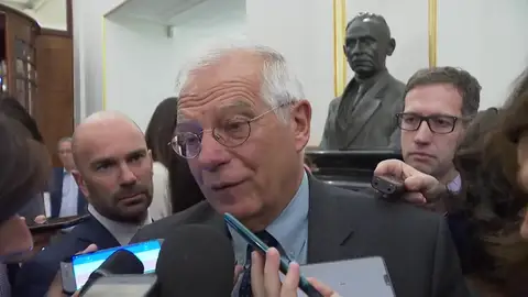 Borrell no recurrirá la sanción impuesta por usar información privilegiada para vender acciones de Abengoa Borrell no recurrirá la sanción impuesta por usar información privilegiada para vender acciones de Abengoa