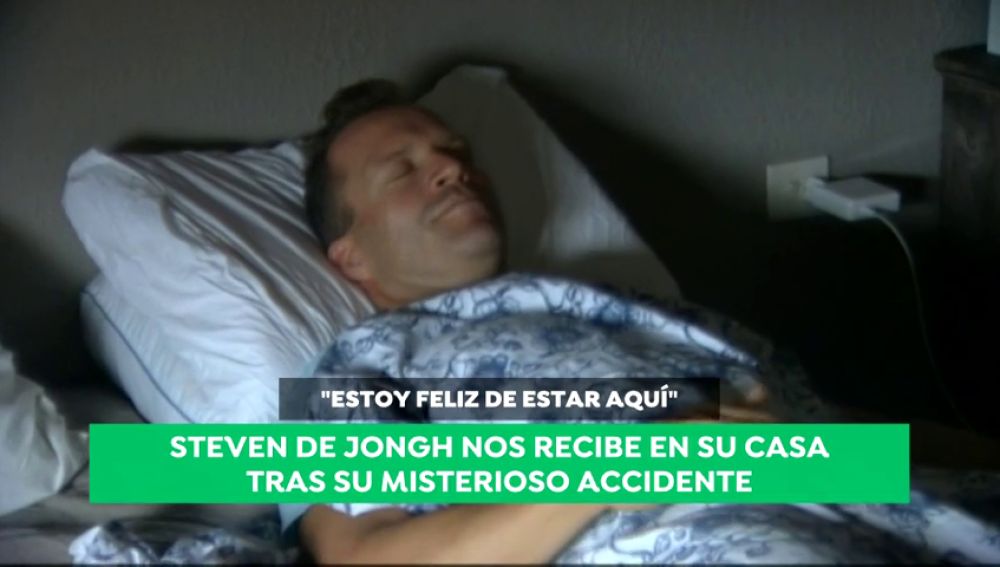 Steven De Jongh recibe a Antena 3 en su casa tras su misterioso accidente: "Estoy feliz"