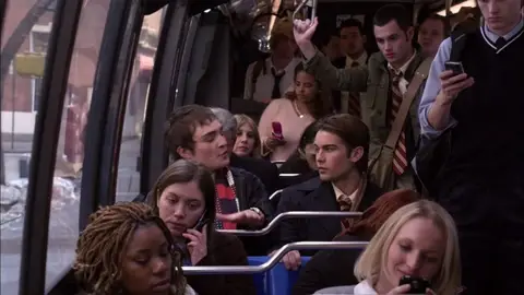 Chuck Bass en transporte público Chuck Bass en transporte público