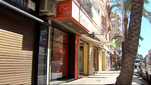 Arrestados los dueños de una inmobiliaria en Valencia por arrendar viviendas sin el conocimiento de los dueños Arrestados los dueños de una inmobiliaria en Valencia por arrendar viviendas sin el conocimiento de los dueños