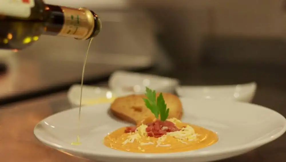 El rico salmorejo de De tal palo.