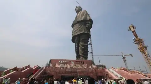 India finaliza la construcción de la estatua más grande del mundo India finaliza la construcción de la estatua más grande del mundo
