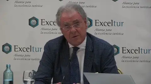 La inestabilidad política en Cataluña es uno de los factores que frena el impacto del turismo La inestabilidad política en Cataluña es uno de los factores que frena el impacto del turismo