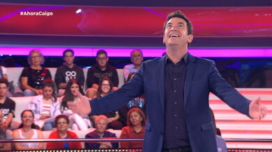 Arturo Valls, al más puro estilo Thalía
