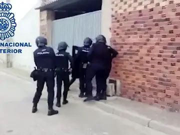 Imagen de archivo de un registro de la Policía Nacional Imagen de archivo de un registro de la Policía Nacional