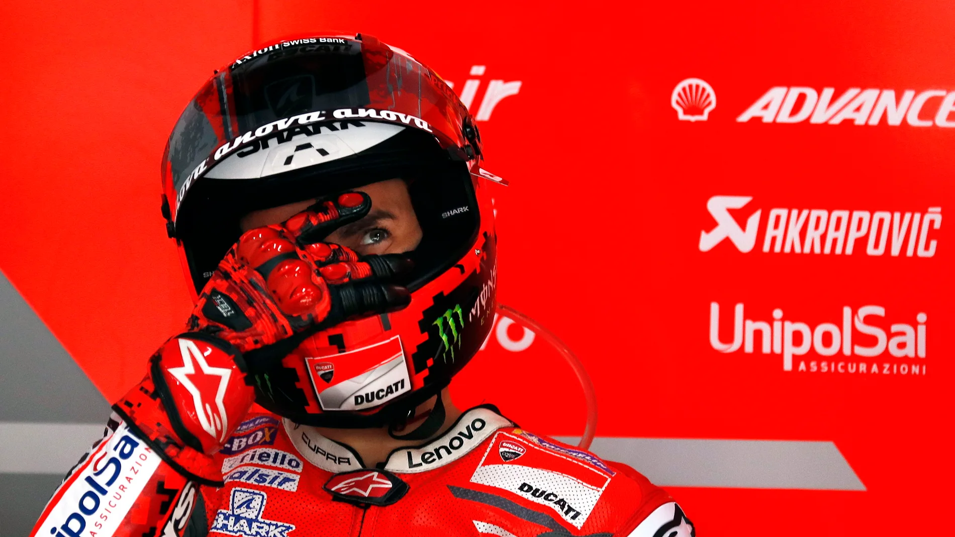 Jorge Lorenzo durante los entrenamientos libres del GP de Japón Jorge Lorenzo durante los entrenamientos libres del GP de Japón