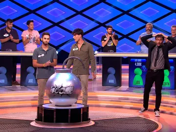Javi y Migue, del equipo 'Granadores', a punto de eliminar a 'Los Lobos' en '¡Boom!' Javi y Migue, del equipo 'Granadores', a punto de eliminar a 'Los Lobos' en '¡Boom!'