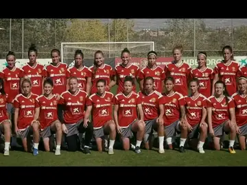 Las internacionales de las selecciones españolas absolutas femeninas de fútbot y fútbol sala se suman a la campaña contra el cáncer de mama Las internacionales de las selecciones españolas absolutas femeninas de fútbot y fútbol sala se suman a la campaña contra el cáncer de mama