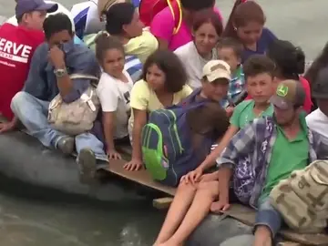 Cientos de migrantes de la 'caravana' regresan a sus países de origen ante el cierre de las fronteras Cientos de migrantes de la 'caravana' regresan a sus países de origen ante el cierre de las fronteras