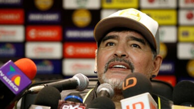 Maradona niega que haya criticado a Messi: 