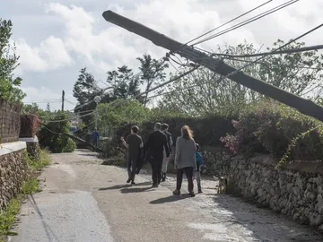 Destrozos ocasionados por el tronado en Menorca Destrozos ocasionados por el tronado en Menorca