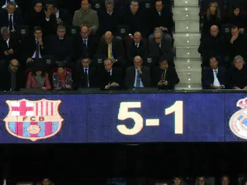 Josep María Bartomeu y Florentino Pérez, en el palco del Camp Nou durante el Clásico Josep María Bartomeu y Florentino Pérez, en el palco del Camp Nou durante el Clásico