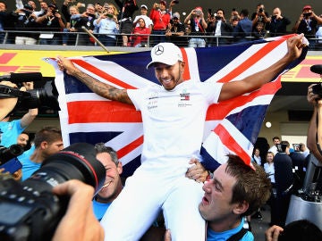 Lewis Hamilton, pentacampeón del mundo de Fórmula 1