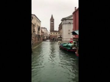 En Venecia la marea sube hasta los 156 centímetros sobre el nivel del mar, el máximo desde 2008 