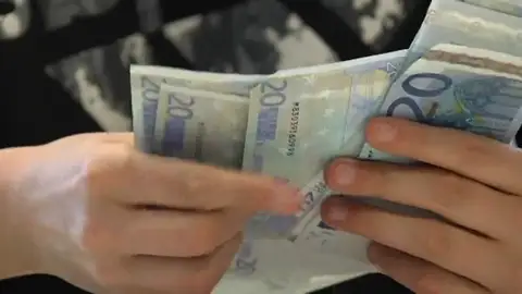 Imagen de archivo billetes Imagen de archivo billetes