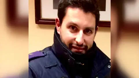 Un juez da la razón al policía que perdió una pierna y recurrió que le jubilaran con 31 años Un juez da la razón al policía que perdió una pierna y recurrió que le jubilaran con 31 años