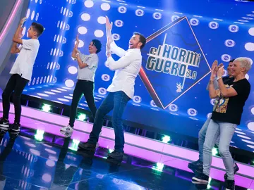La familia Luque Hernández empieza 'El Hormiguero 3.0' bailando con muchísima energía La familia Luque Hernández empieza 'El Hormiguero 3.0' bailando con muchísima energía