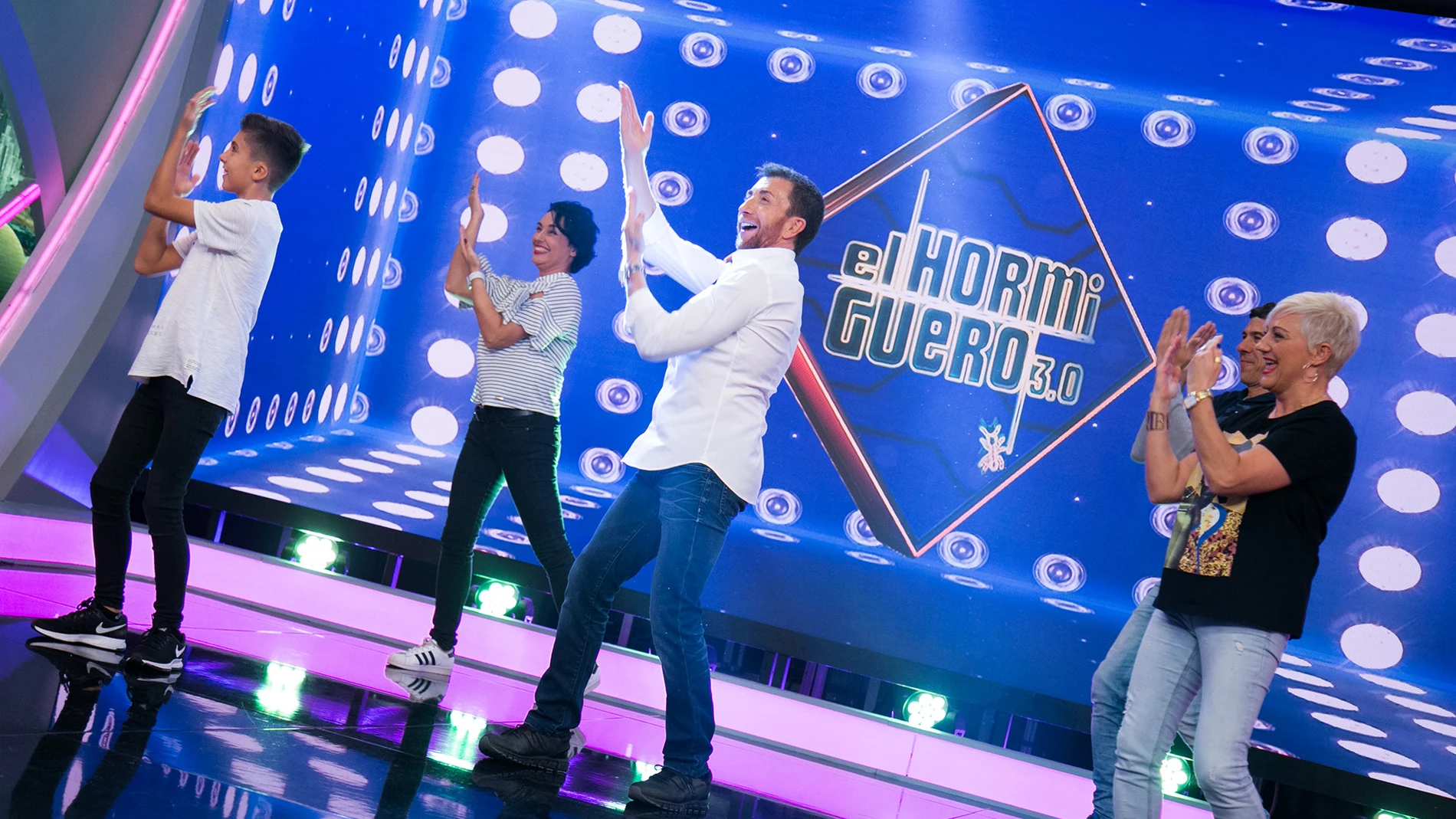 La familia Luque Hernández empieza 'El Hormiguero 3.0' bailando con muchísima energía