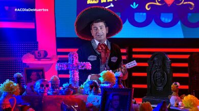Arturo Valls comienza cantando el especial ‘Día de Muertos’ de ‘¡Ahora caigo!’