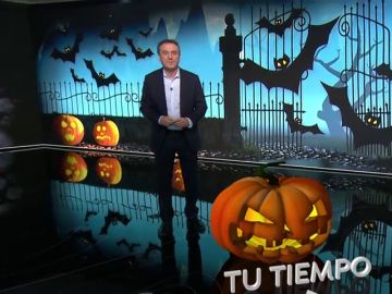 Halloween también llega al plató de 'Tu Tiempo' con Roberto Brasero 