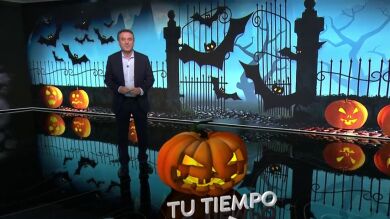 Halloween también llega al plató de 'Tu Tiempo' con Roberto Brasero 