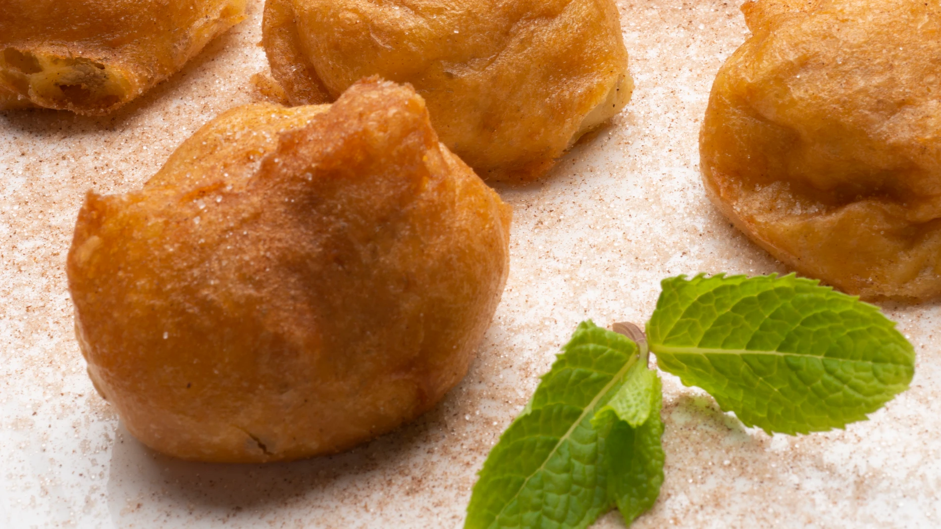 Buñuelos de canela.