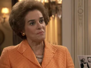 Benigna deja las cosas claras a Ascensión recordándole que no siempre ha sido rica Benigna deja las cosas claras a Ascensión recordándole que no siempre ha sido rica