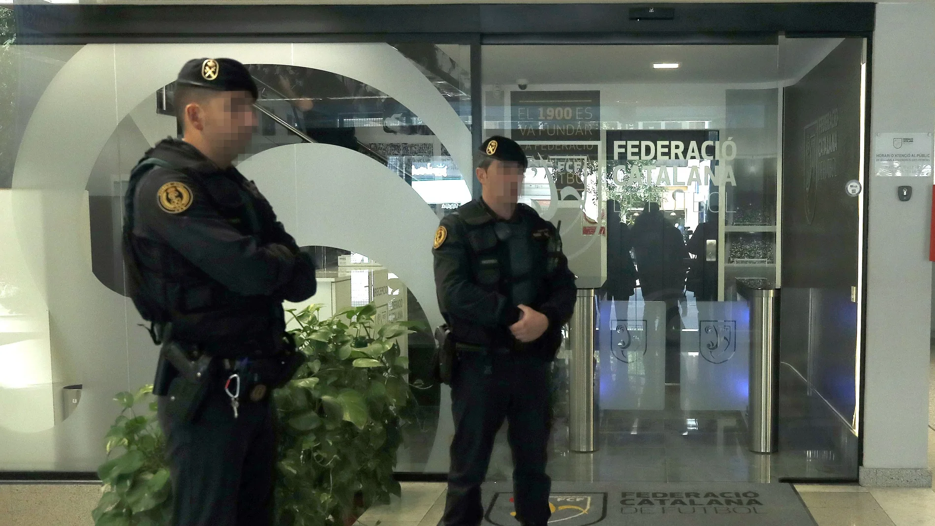 Registro policial en la Federación Catalana Registro policial en la Federación Catalana