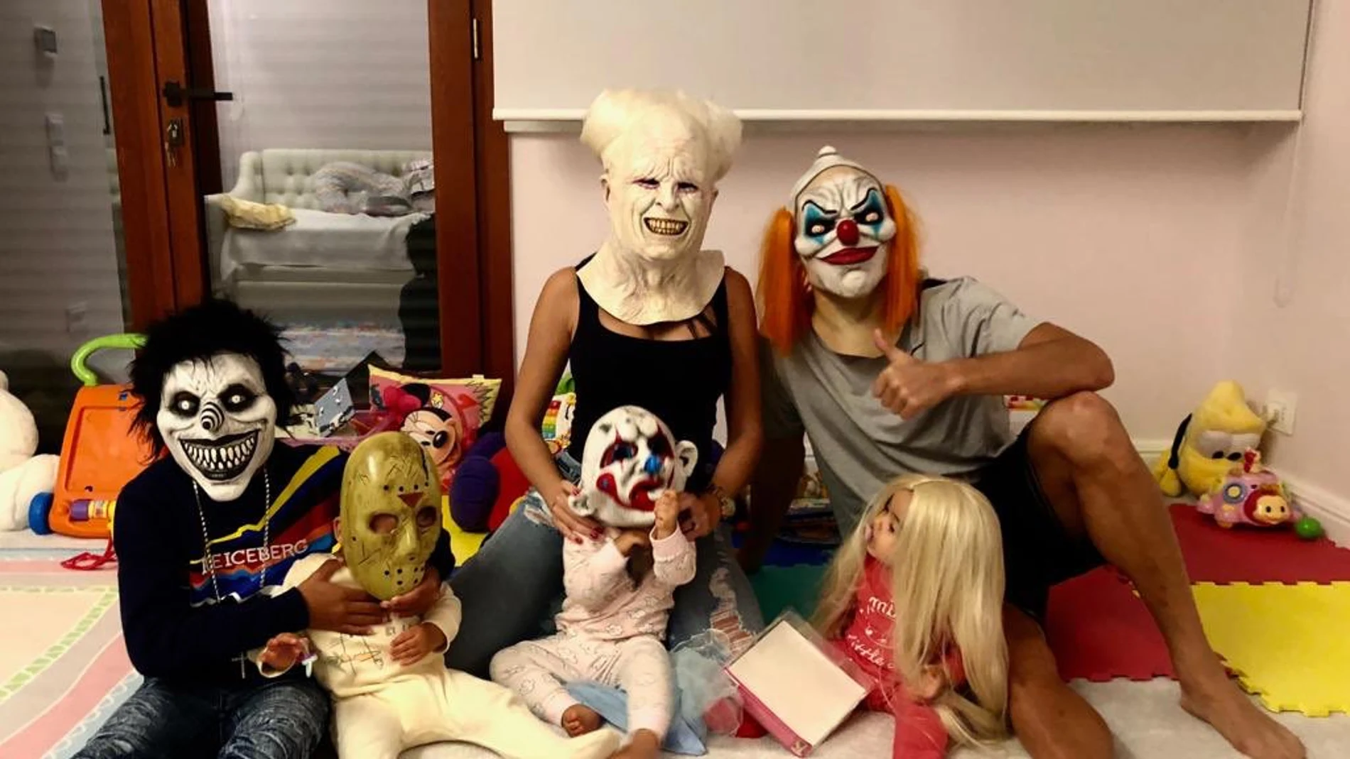La familia de Cristiano Ronaldo celebra Halloween La familia de Cristiano Ronaldo celebra Halloween