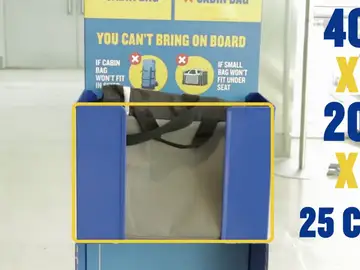 Ryanair empieza a cobrar este jueves por el equipaje de mano: estas son las tarifas de su nueva política Ryanair empieza a cobrar este jueves por el equipaje de mano: estas son las tarifas de su nueva política