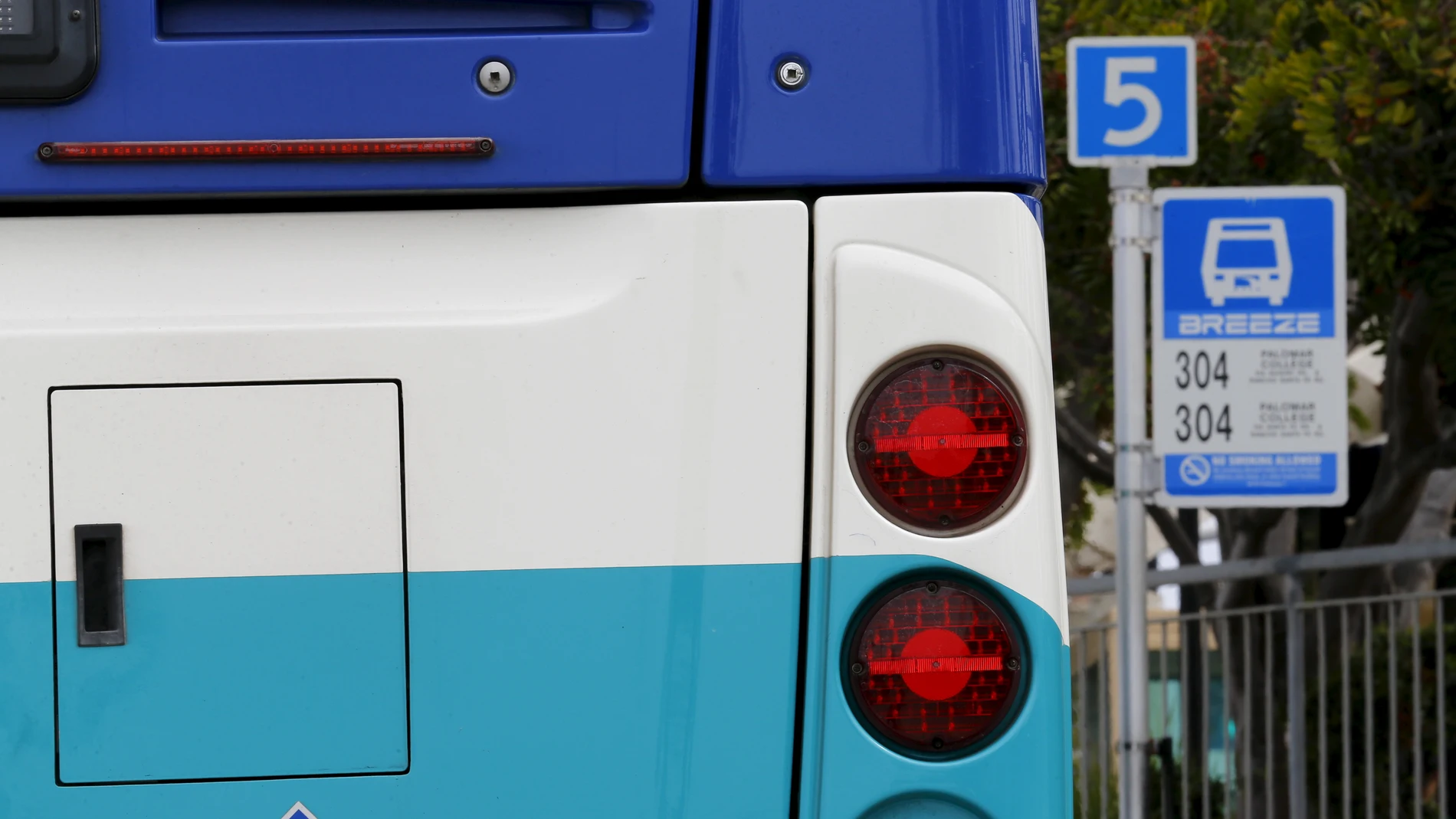 Parada de autobús en Estados Unidos Parada de autobús en Estados Unidos