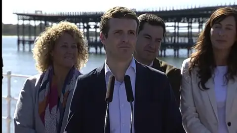 Casado: "El colmo es que el secretario de estado del Vaticano tenga que hacer un comunicado para desmentir a la vicepresidenta del gobierno" Casado: "El colmo es que el secretario de estado del Vaticano tenga que hacer un comunicado para desmentir a la vicepresidenta del gobierno"